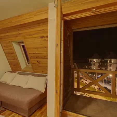 Merci Vucko-privatni 3*