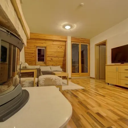 Merci Vucko-privatni