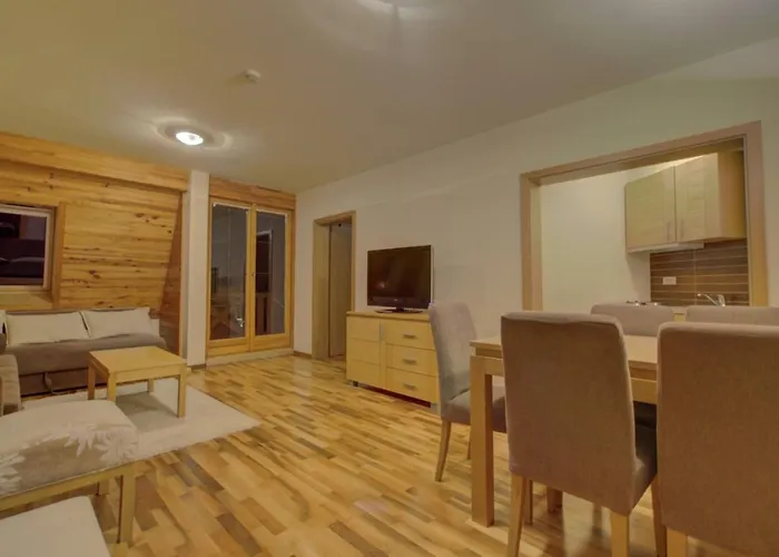 Apartment Merci Vucko-privatni 3*